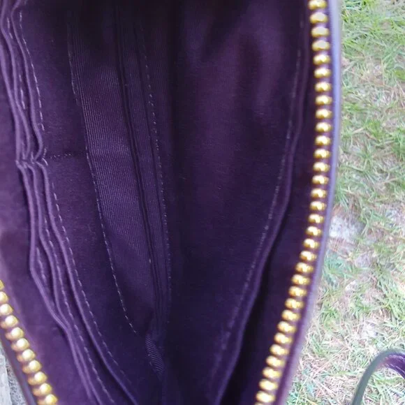 Coach Set Signature Jacquard Strips Zip Hobo Bag & Wristlet NWOT with Care Cards - Picture 6 of 13